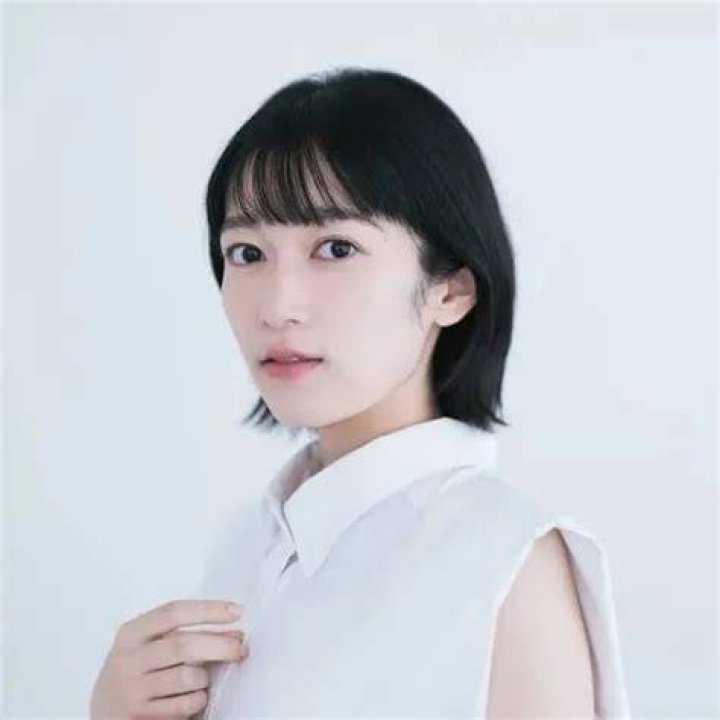 Age, Net Worth, Height, Ex-Husband, Bio, Parents, Nationality & More
