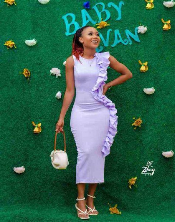 Akuapem Poloo height.