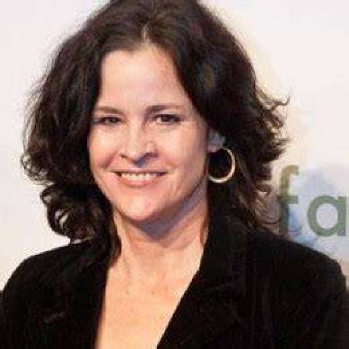 Ally Sheedy Wiki, Biography, Age, Height, Measurements, Husband