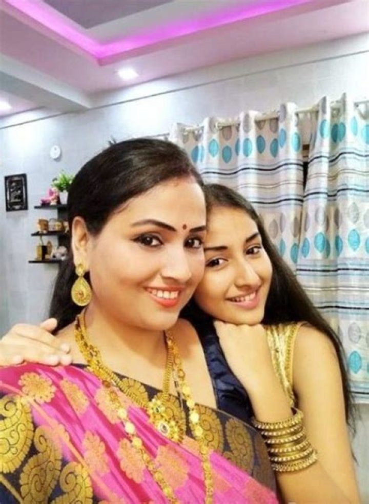 Anchal Sahu with her mother Kavita Sahu
