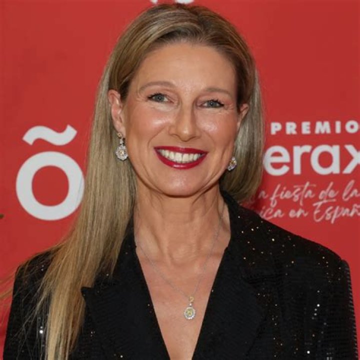 Anne Igartiburu