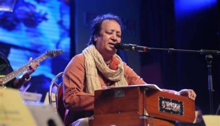 Bhupinder Singh Singer with Shaan, Sonu Nigam & other Bollywood Singers