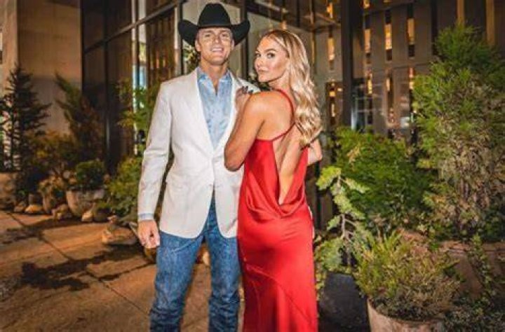Billy E. Hughes Biography, Age, Height, Wife, Net Worth, Family