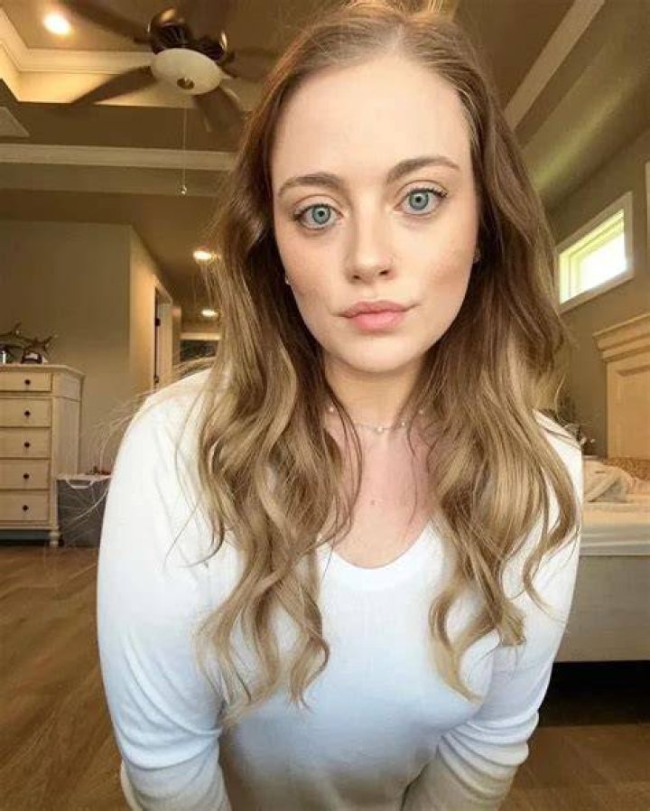 Biography, Age, Height, Husband, Parents, Ethnicity, Net Worth & More
