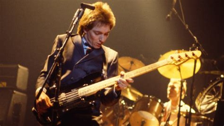 Bruce Foxton