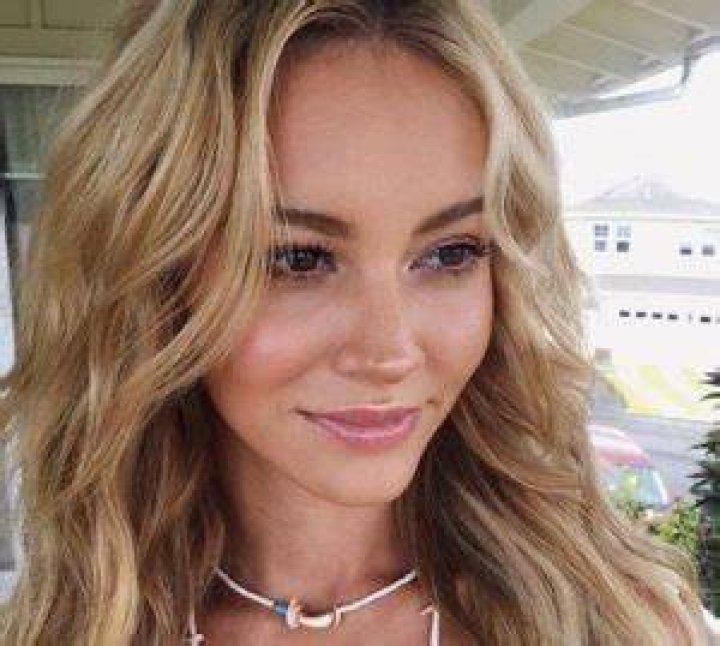 Bryana Holly Career & Net worth