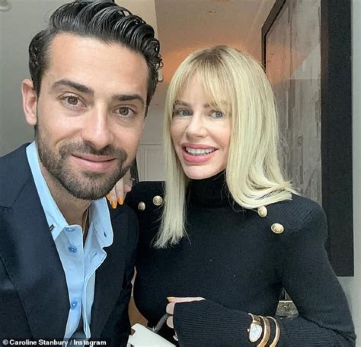 Caroline Stanbury with her mom and dad