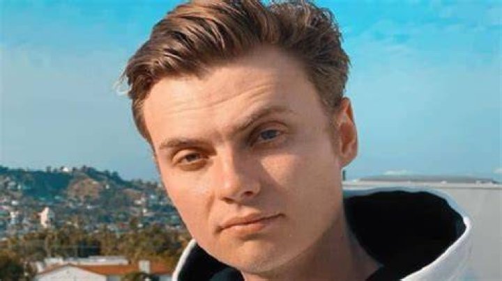 Carter Sharer Biography, Age, Wiki, Net worth, Bio, Height, Girlfriend, Ethnicity,Relationship