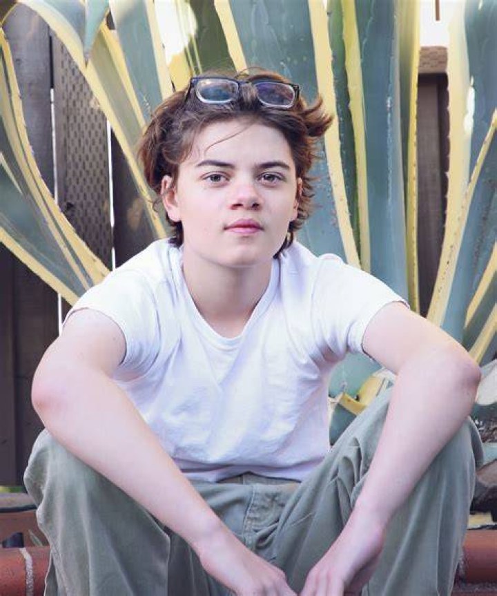 ¿Cuándo nació Brecken Merrill? – Celebrity.fm