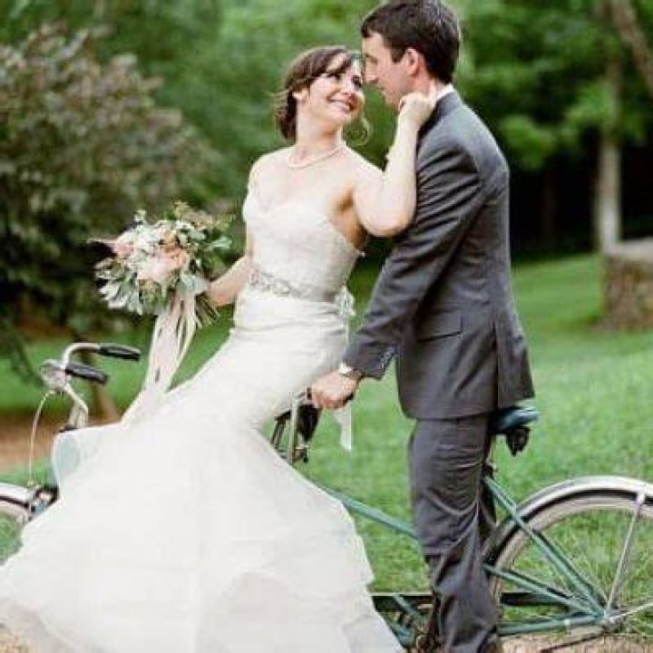 Daisy Ross with her husband Bryce Schoenborn