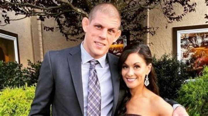 Dan Schmidt Biography, Age, Height, Wife, Net Worth, Family