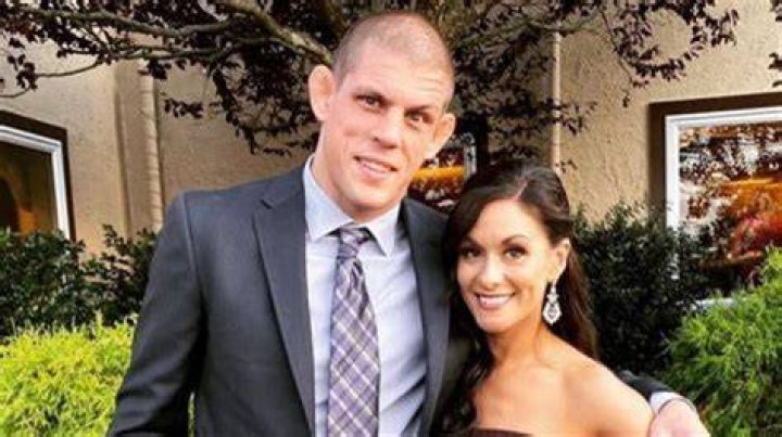 Dan Wilkinson Biography, Age, Height, Wife, Net Worth, Family