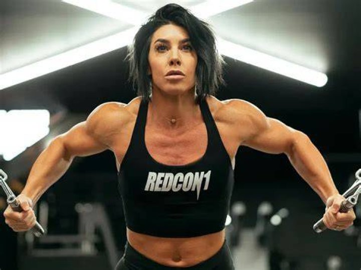 Dana Linn Bailey Biography, Age, Height, Husband, Net Worth, Family