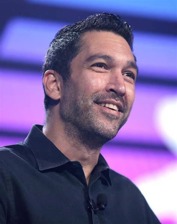 Dave Smith Comedian Wife: Who is He Married To?