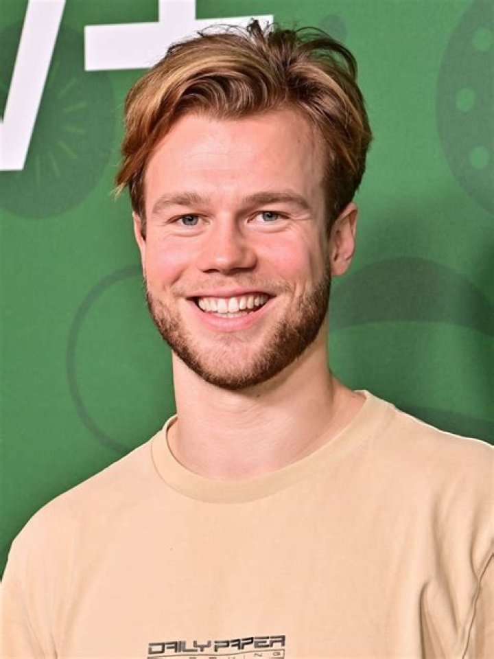 David Elsendoorn with his friends