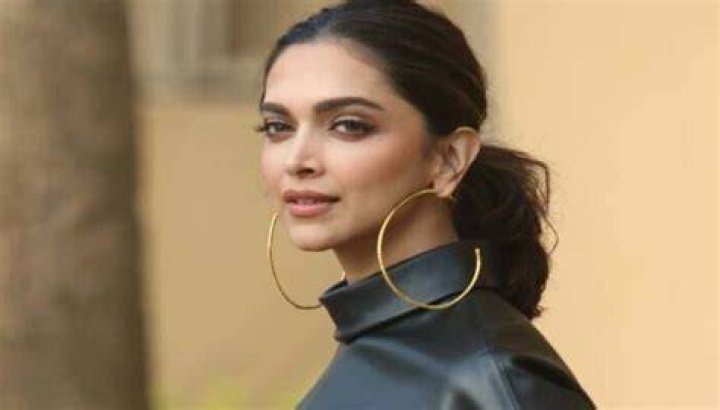 
Deepika Padukone begins dubbing for upcoming film ‘Pathan’ 