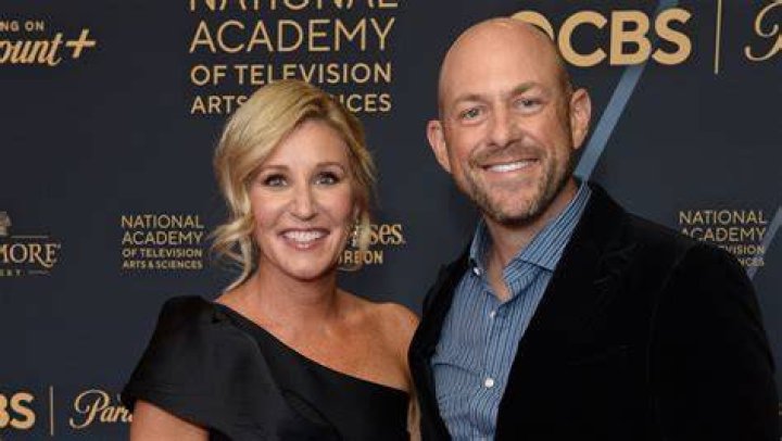 Does Chase still work for Dave and Jenny Marrs?