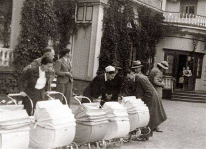 Doting Lebensborn Caretakers