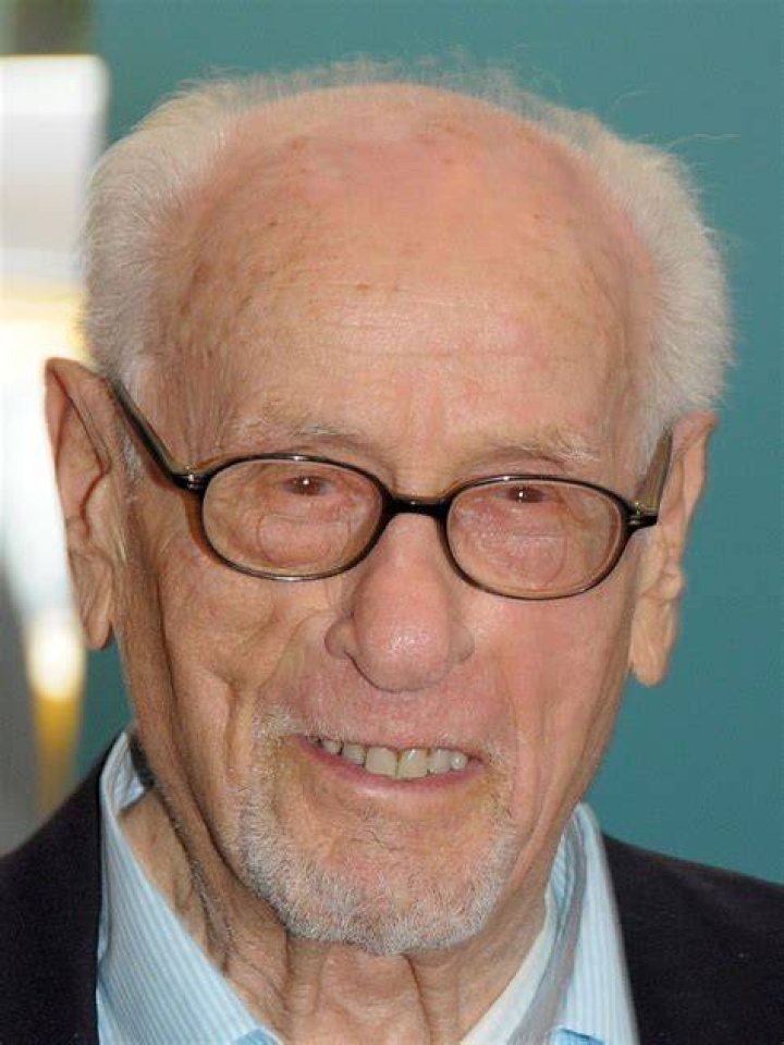 Eli Wallach at the 2nd Annual Academy Governors Awards, Kodak T