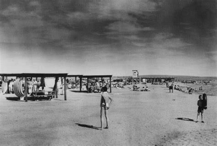 Families At Salton Sea
