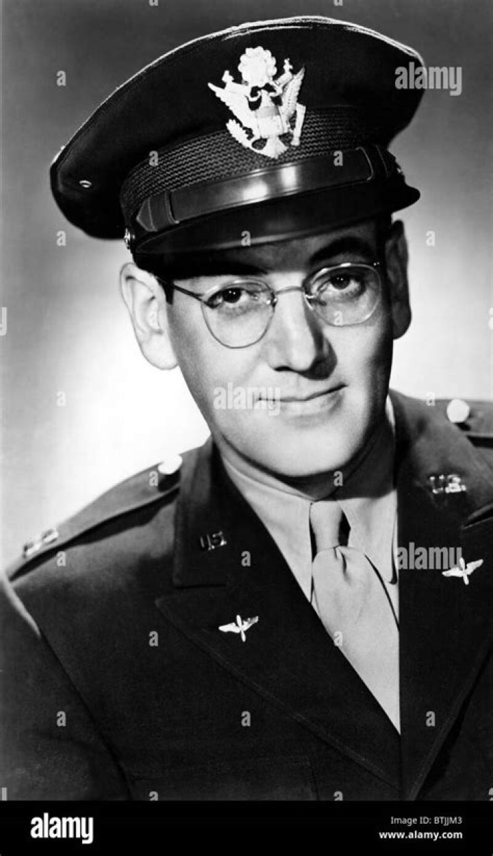 Glenn Miller In Uniform