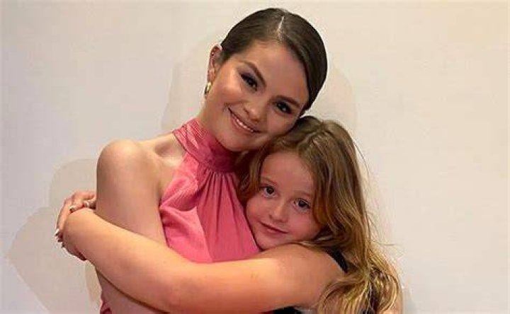 ¿Gracie Selena Gomez es hermana real? – Celebrity.fm