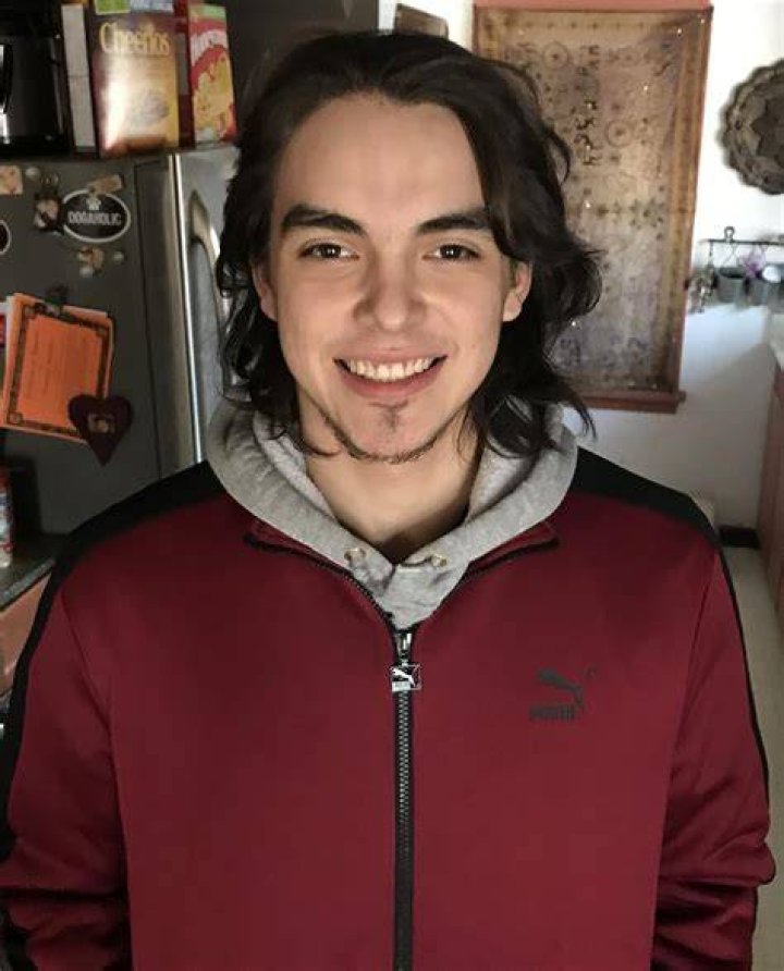 Griffin Powell-Arcand Wikipedia, Age, Biography, Height, Girlfriend, Instagram