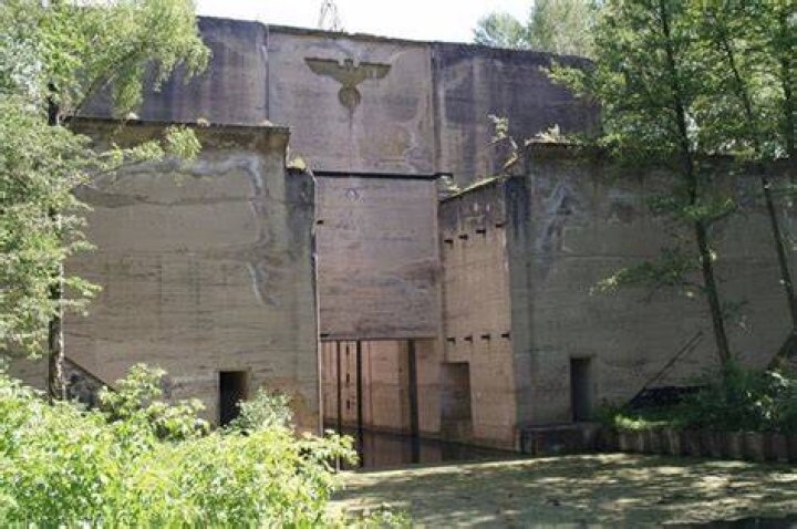 Hitler At Wolfs Lair