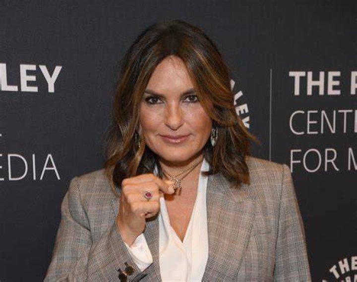 How much does Mariska Hargitay make per episode?