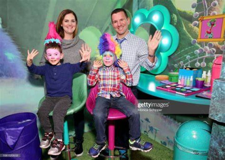 How Old Is Ian Rapoport Brother Jake Rapoport? Their Age Gap Explored