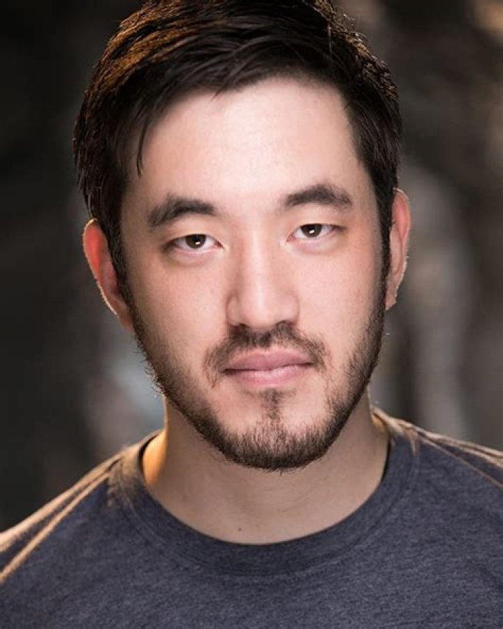 How tall is Andrew Koji