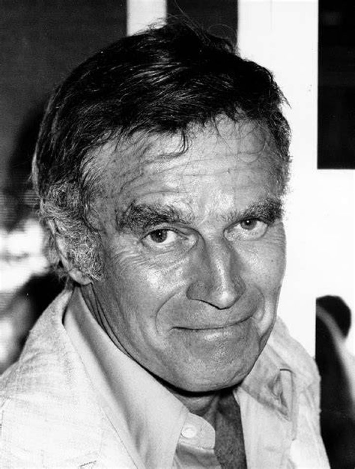 How tall is Charlton Heston