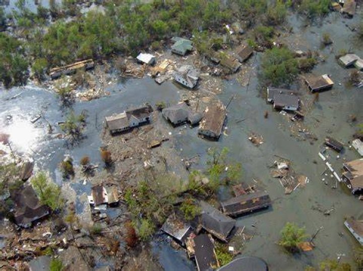 Hurricane Katrina Devastating Natural Disasters