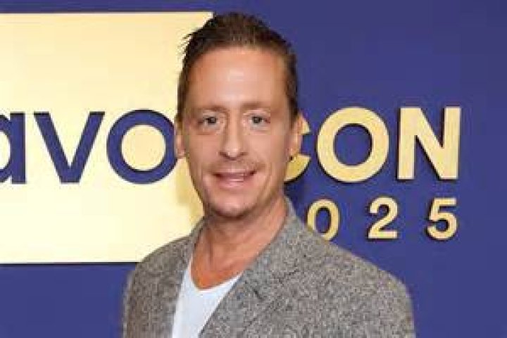 Is Ben Robinson rich?