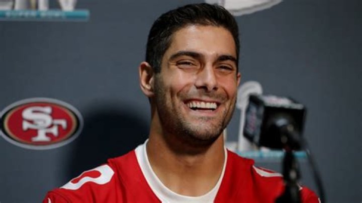 Is Jimmy Garoppolo dating anyone?