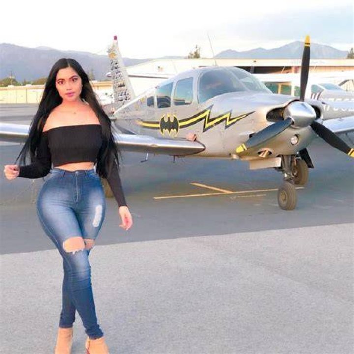 Jailyne facts