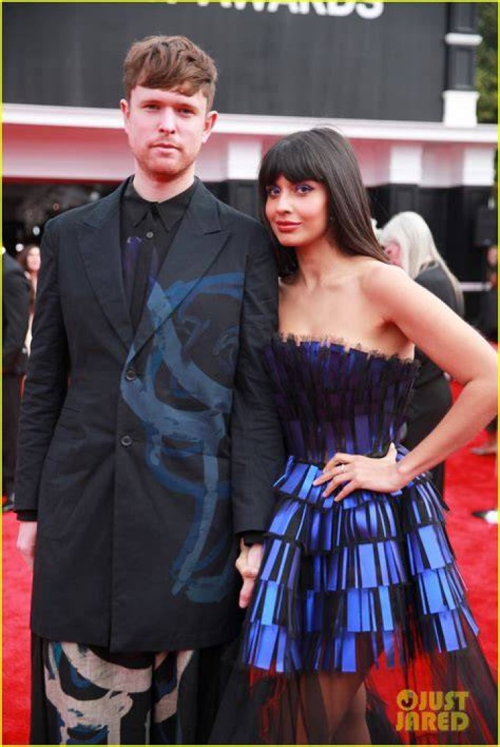 jameela jamil at the grammys