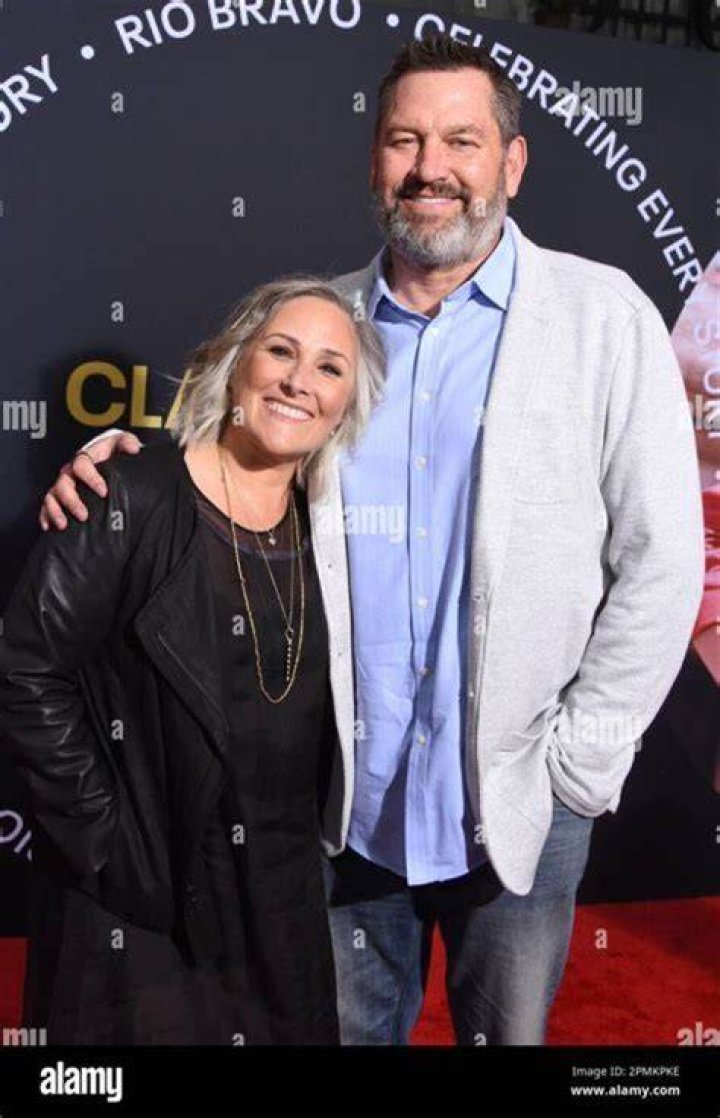 Jennifer Edwards Biography, Age, Height, Husband, Net Worth, Family