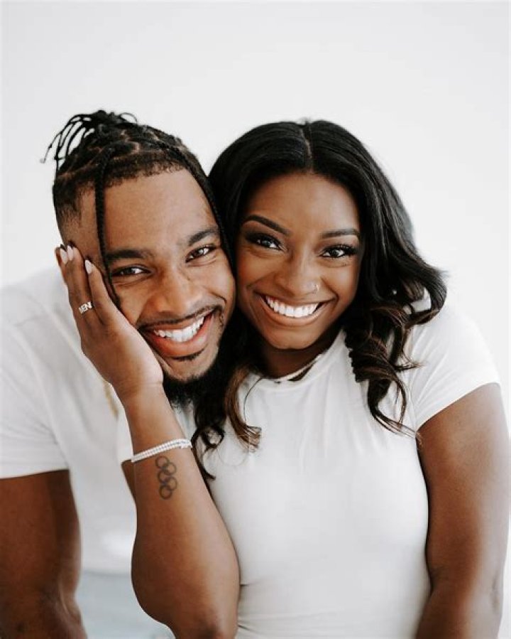 Jonathan got engaged to Simone Biles