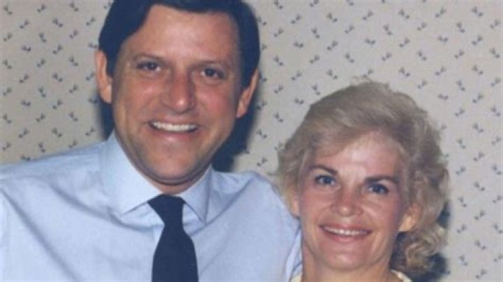 Jose And Kitty Menendez Crime Scene