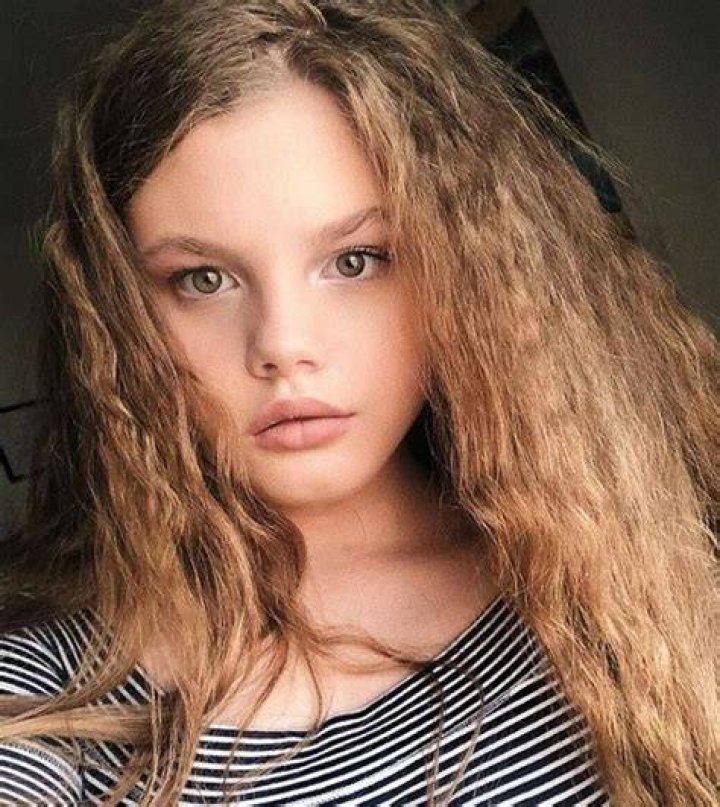 Kate Konlin younger sister