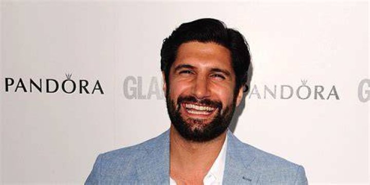 
Kayvan Novak’s Biography: Height, Girlfriend, Net Worth. Married? 