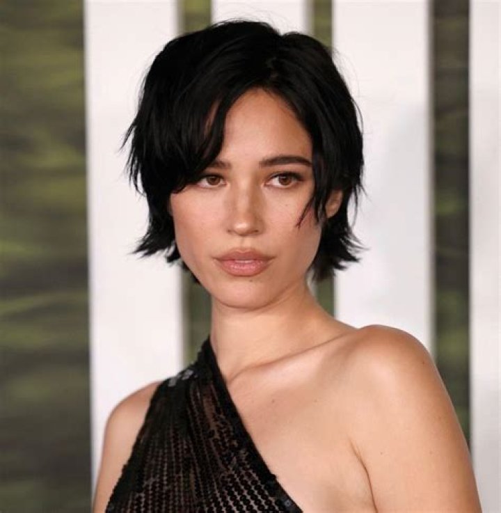 Kelsey Asbille is an animal lover