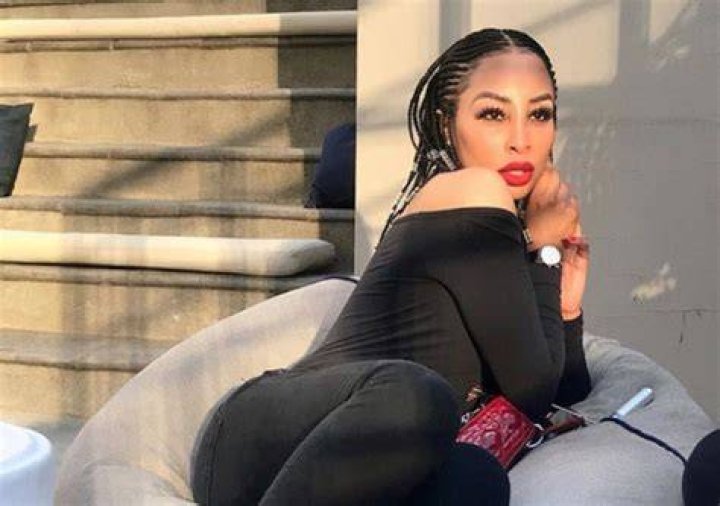 Khanyi Mbau Biography, Age, Height, Husband, Net Worth, Family