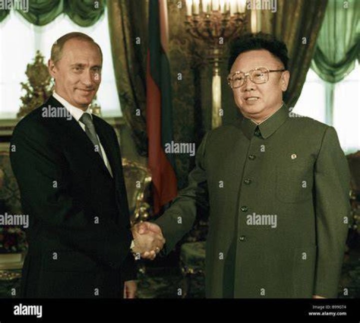 Kim Jong Il With Vladimir Putin