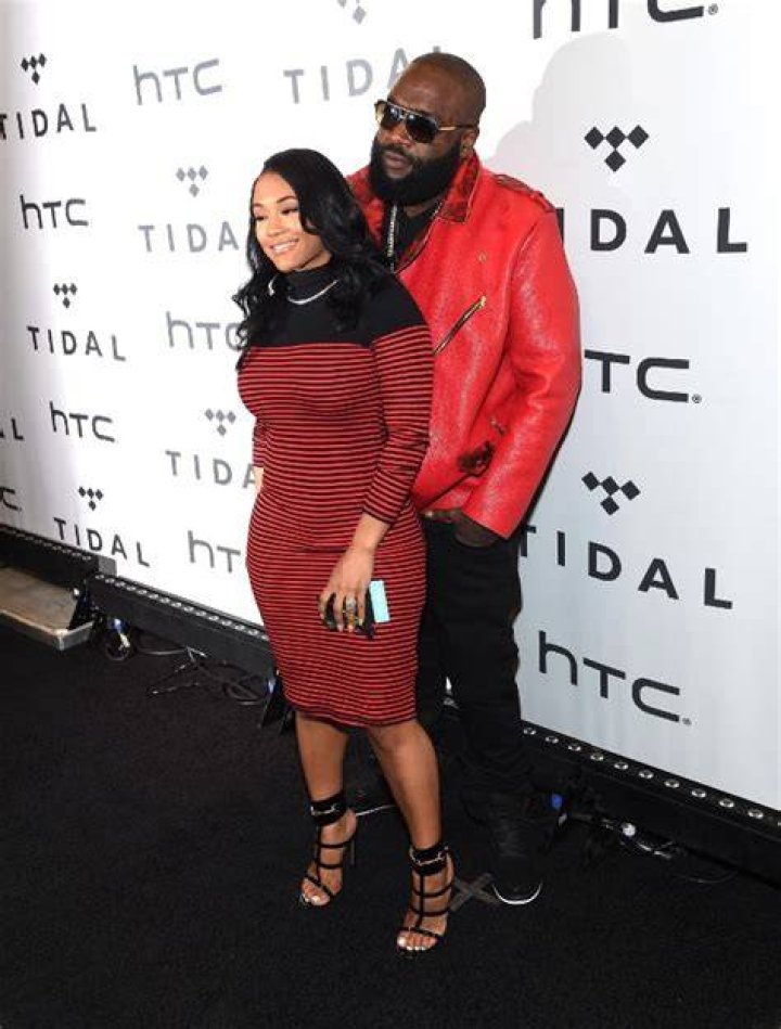 Lira Galore career