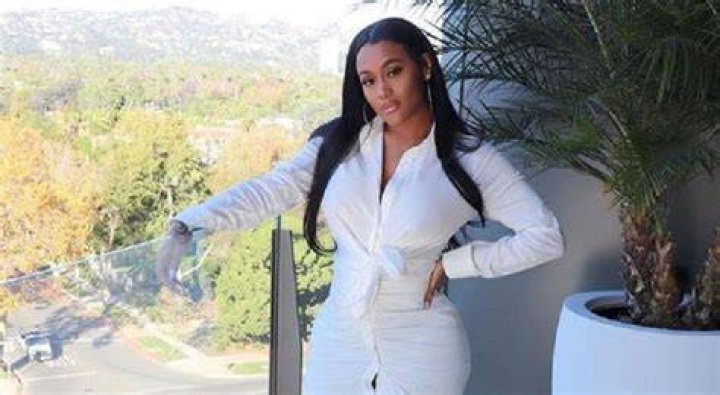 Lira Galore latest picture with her daughter