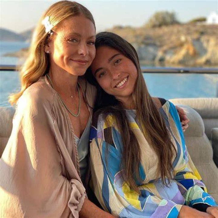Lola Grace with her mother Kelly Ripa and Ryan