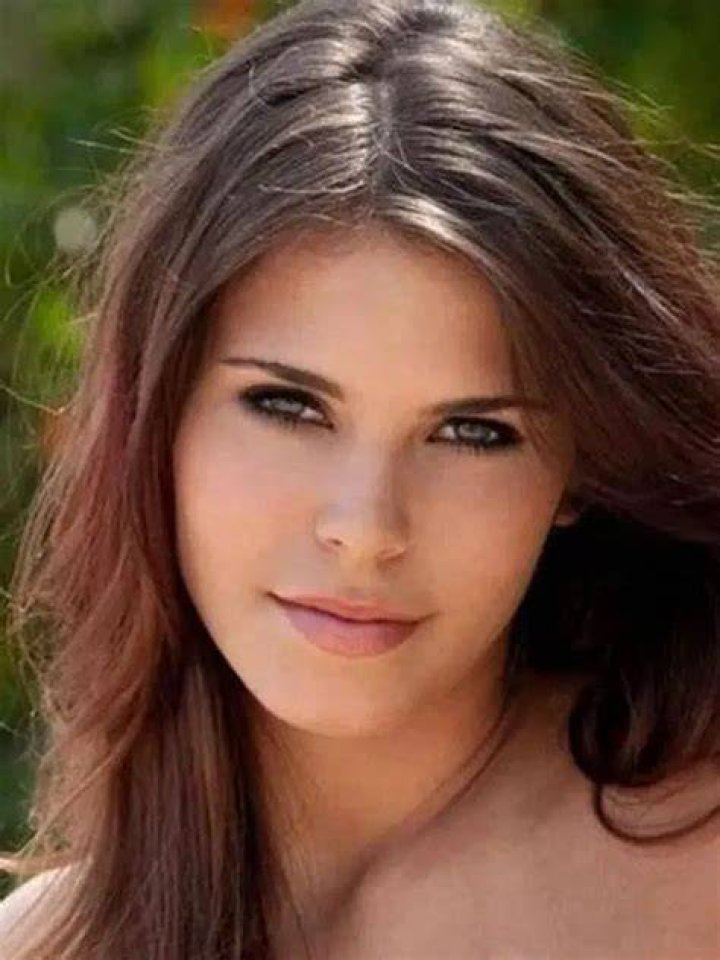 
Mariana Aresta Height, Weight, Net Worth, Age, Wiki, Who, Instagram, Biography 
