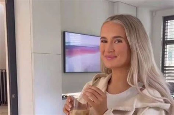 Molly Mae Hague finished a runner-up in the show Love Island season 5